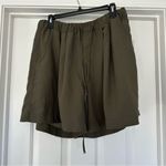 Gap Large Olive Green Women's High Waisted Long Shorts L Photo 1
