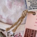 Cherokee Vtg  floral t-shirt Photo 4