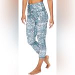 Gaiam Urban Chic Willow High Rise Workout Yoga Leggings Small Photo 3