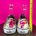 Vans  Hawaiian Floral Pink, White Low Top Sneaker Sz 8 Photo 4