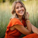 Boutique orange wrap dress Photo 3