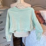 Mineral Wash Look Pastel Green Sweatshirt Cropped Photo 2