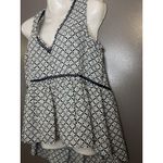 1.STATE Top Womens Medium Black White Geo Print Sleeveless Peplum Blouse Photo 2