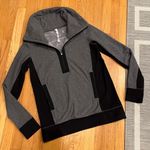 Lululemon Post Chaturanga Women’s Pullover Black / Ambient Grey / Black Size 6 Photo 6