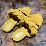 Circus by Sam Edelman  Danielle Sandal (Mustard) Size 6.  B73 Photo 3
