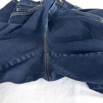 Gloria Vanderbilt Amanda Dark Wash Two-Tone Stitching Jeans Size 12P Photo 5