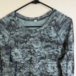 Athleta  Momentum Top Womens Medium Green Black Floral Long Sleeve Run Gym Photo 2