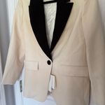 Massimo Dutti  Women's Cream and Black linen Blazer size small Photo 3