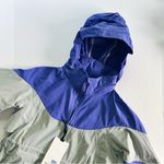 Lululemon NEW  Evergreen Anorak Jacket Charged Indigo / Seal Grey Size 2 Photo 7