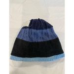 Patagonia Women’s Pom Beanie Blue Photo 2