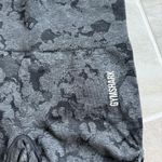 Gym shark camo biker shorts  Photo 2