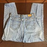 Lee AMAZING BLUE LIGHT WASH HIGH WAISTED VINTAGE  DENIM MOM JEANS Photo 0