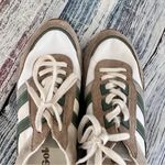 Gola Classics Women's Chicago Sneakers Green Size 10 Photo 4