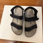 Birkenstock  Black Leather Sandals Photo 11