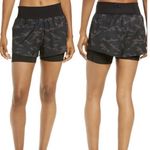 Spanx Women’s  Black Camo Get Moving Athletic Shorts Size Small Photo 1