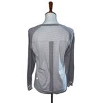 Lululemon  Runamuck Long Sleeve Heathered Grey Size 6 Photo 2