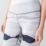 Lululemon True Self Crop Leggings – Size 4 – Bleacher Stripe White Black Photo 2