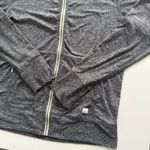 Vuori Halo Performance Hoodie Size Large PLEASE READ Photo 3
