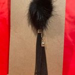 Anthropologie Shiraleah Chicago Black Lulu Necklace w/mink fur Photo 3