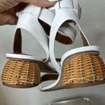 Uterque Zara White Rattan Trim Leather Sandals Heels Womens Shoes 9 w/shoe bag Photo 7