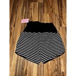 Sweet‎ Bump Maternity striped shorts size S Small Women's Black Photo 1