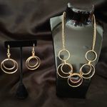 Boutique Gold Circles Necklace & Dangle Earrings Set Photo 0