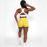 Allure Yellow High Waist Cargo Shorts Size M Photo 3