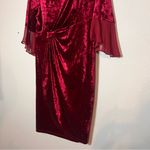 Connected Apparel Connected Velvet Dress Side Tab Ruched 3/4 Sleeve Size 16 Knee Length Sheath Photo 3