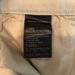 Ann Taylor Shorts Khaki (Cream-Tan) Boardwalk Bermuda Length Shorts Sz 8 EUC Photo 9