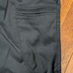 Wrangler  ATG All Terrain Gear Women’s Khaki Cargo Pants 8  Mid Rise Photo 5