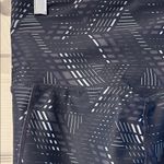 Xersion NWT Black Geometric Women’s Leggings Medium Photo 2