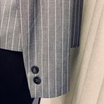 Anne Klein Gray/White Pinstriped Suit Blazer. EUC. Photo 3