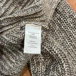Ellen Tracy  Pullover oatmeal marl color Sweater size large Photo 4