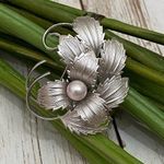 Vintage Asian 3D Flower Faux Pearl Brooch Photo 0