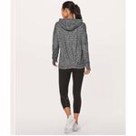 Lululemon Extra Mile Hoodie Pullover Grey Black White size 2 Photo 1