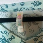 LuLaRoe  floral print v neck Christy t t shirt Photo 1