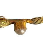 Lady Ellen Gold Leaf Hair Clip w/ Faux Pearl Photo 4