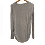 Athleta Top Gray Scrunched Side Long Sleeve Extra Small Photo 3
