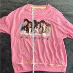 FRIENDS‎ Pink Sweatshirt with Graphic Size L Photo 2
