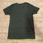 Peanuts size small short sleeve shirt 👕 Gray Photo 5