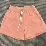 Lululemon  On The Fly Shorts 2.5" Women 4 Casual Travel Gym Spanish Rose Photo 0