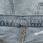 American Eagle  90s Boyfriend Distressed Denim Shorts Light Wash Women’s 12 Photo 5