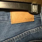 Madewell  Woman’s Baggy Straight Jeans Dark Worn Indigo Wash Size 24 Photo 4