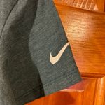 Nike  Philadelphia Eagles Green/White V-Neck Shirt Size Lg-EUC Photo 2