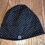 Oiselle Plya Reflective Beanie Photo 0