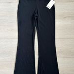 Quince NWT  Ultra-Form High-Rise Flared Pant Black Photo 3
