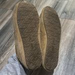 Minnetonka Fuzzy Slip On Leather Suede Brown Moccasins Women's 8 Photo 4