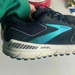 Brooks  Womens Ariel 20 Running Shoes Size 10.5 B Blue Walking Comfort Cushioned Photo 2