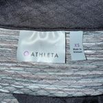 Athleta  Women’s Sz Xs Snowscape Half Zip Quilted Long Sleeve Top Style 243057 Photo 2