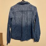 Christopher & Banks  Floral Chambray Button Shirt Size Medium Photo 5